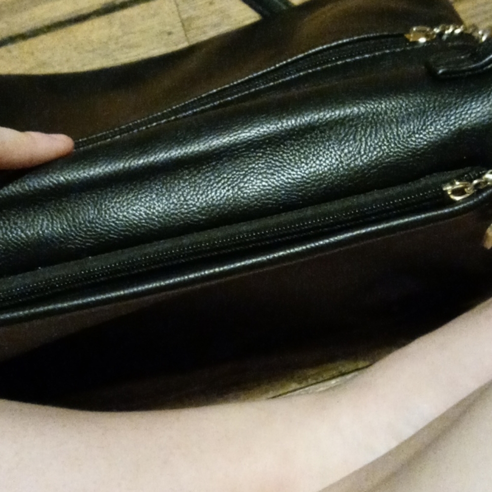 Purse - Picture 4 of 4